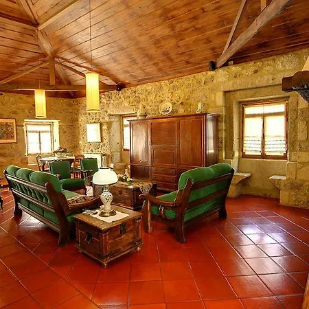Villa Sleeps 18 Pool Wifi